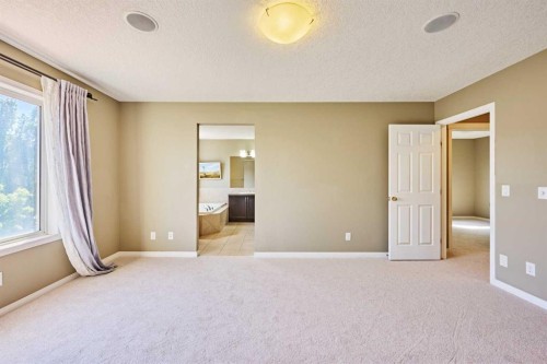 15 Silverado Saddle Court Sw, Calgary, AB 
