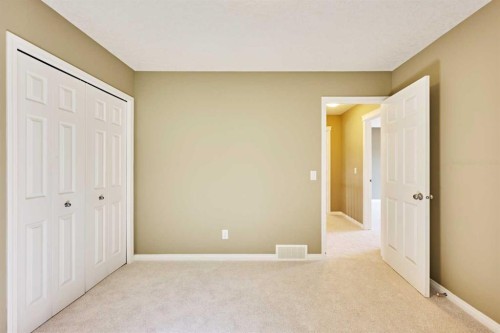 15 Silverado Saddle Court Sw, Calgary, AB 