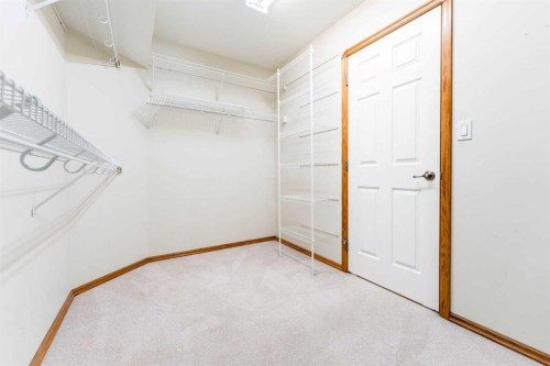 256 43 Avenue Nw, Calgary, AB 