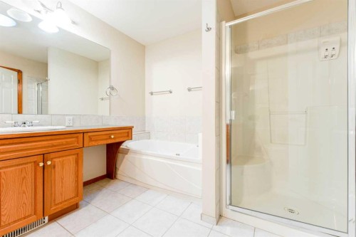 256 43 Avenue Nw, Calgary, AB 