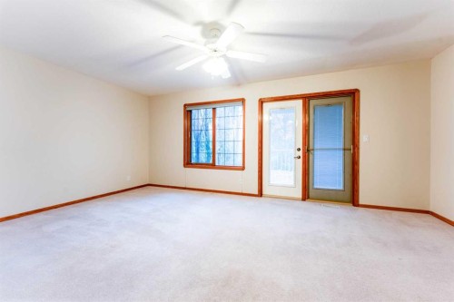 256 43 Avenue Nw, Calgary, AB 