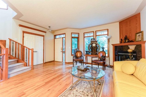 256 43 Avenue Nw, Calgary, AB 