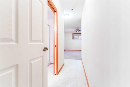 256 43 Avenue Nw, Calgary, AB 