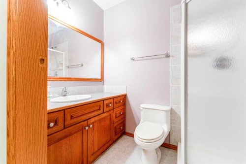 256 43 Avenue Nw, Calgary, AB 