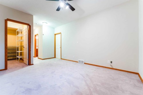 256 43 Avenue Nw, Calgary, AB 
