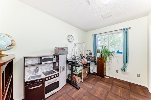 616 Mcculloch Crescent, Irricana, AB 