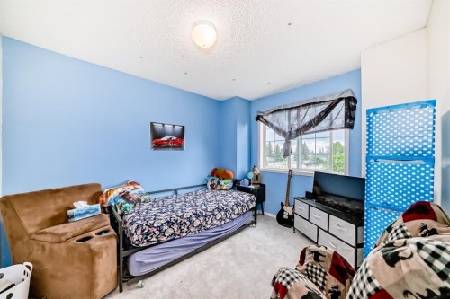616 Mcculloch Crescent, Irricana, AB 