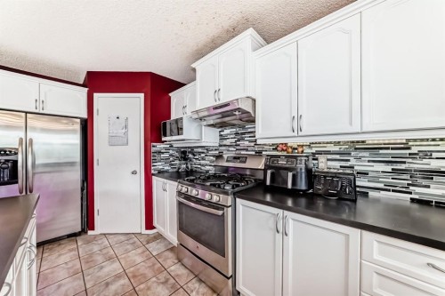 616 Mcculloch Crescent, Irricana, AB 