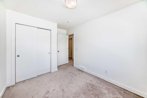 53 Spring Creek Common Sw, Calgary, AB 