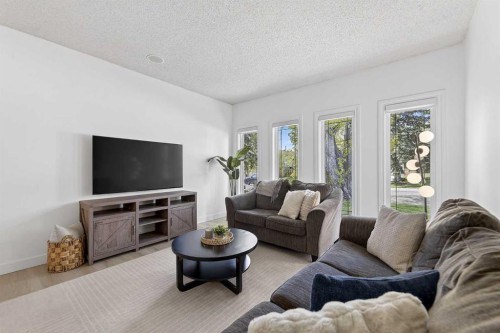 240 Canniff Place Sw, Calgary, AB 