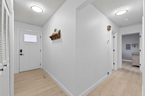 240 Canniff Place Sw, Calgary, AB 