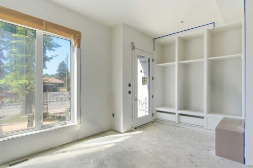 2716 3 Avenue Nw, Calgary, AB 