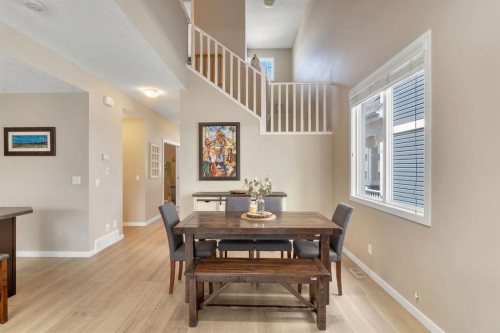 27 River Heights Crescent, Cochrane, AB 