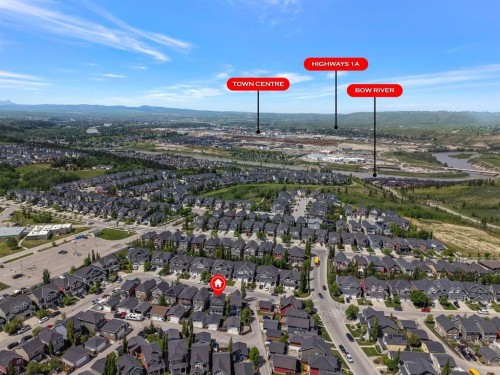 27 River Heights Crescent, Cochrane, AB 