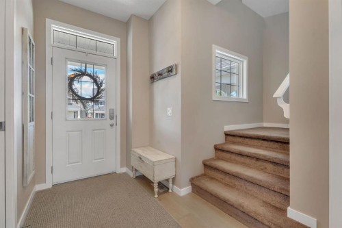 27 River Heights Crescent, Cochrane, AB 