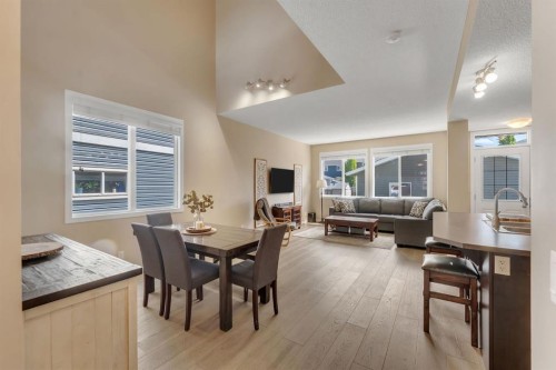 27 River Heights Crescent, Cochrane, AB 