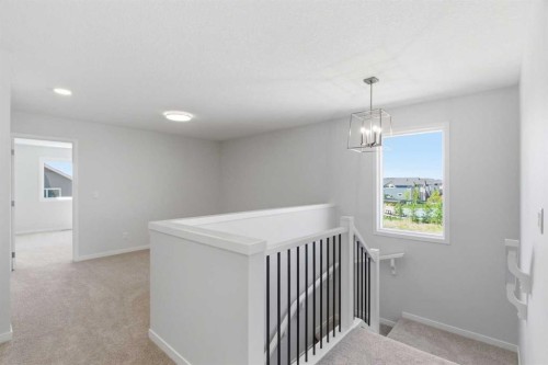 53 Snowberry Common Se, Calgary, AB 