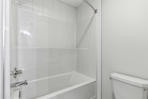 53 Snowberry Common Se, Calgary, AB 