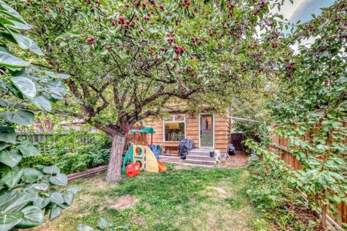 6739 Coach Hill Road Sw, Calgary, AB - Outdoor