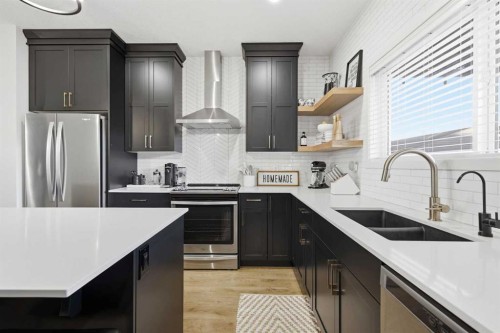 292 Wolf Creek Manor Se, Calgary, AB 
