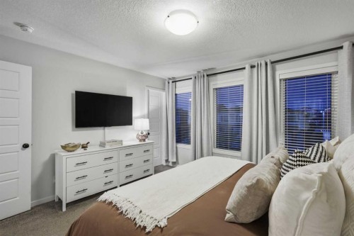 292 Wolf Creek Manor Se, Calgary, AB 