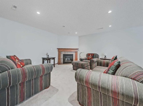 104 Riverside Place Nw, High River, AB 