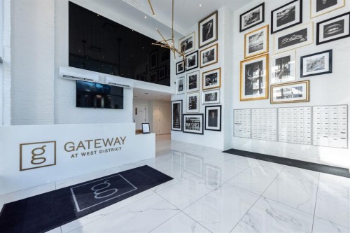 516-8505 Broadcast Avenue Sw, Calgary, AB - Indoor Photo Showing Other Room