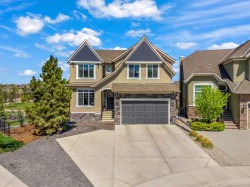 242 Mahogany Place SE Calgary, AB T3M 1W3