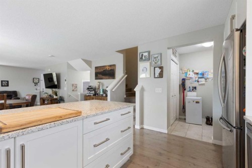 362 Legacy Village Way Se, Calgary, AB 