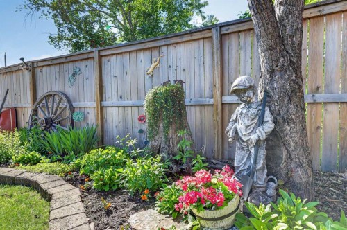 152 Maddock Way Ne, Calgary, AB 