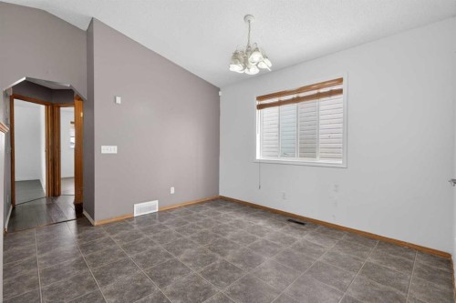 171 Saddlemont Crescent Ne, Calgary, AB 