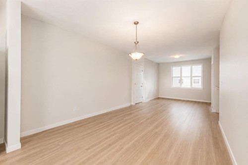571 Seton Circle Se, Calgary, AB 