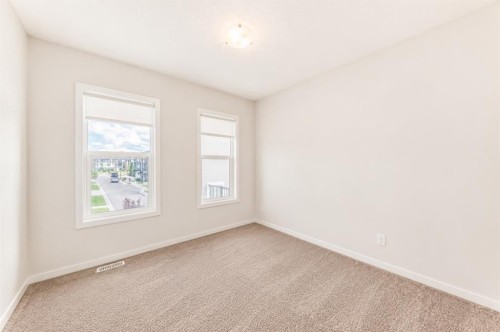 571 Seton Circle Se, Calgary, AB 