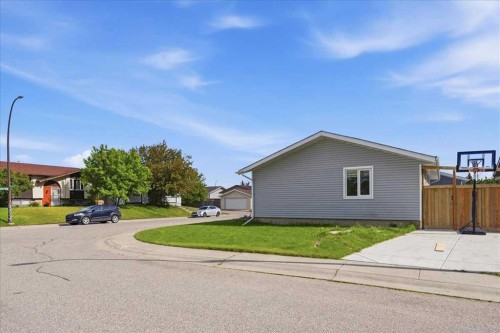 6603 Malvern Road Ne, Calgary, AB 