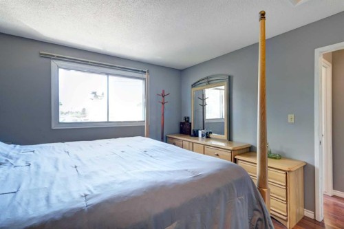 131 Dovertree Place Se, Calgary, AB 