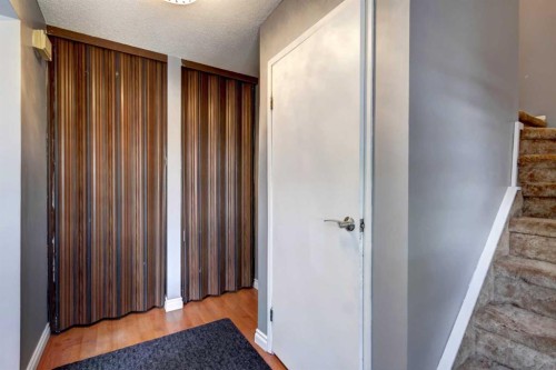 131 Dovertree Place Se, Calgary, AB 