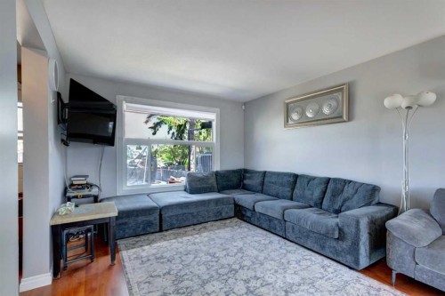 131 Dovertree Place Se, Calgary, AB 