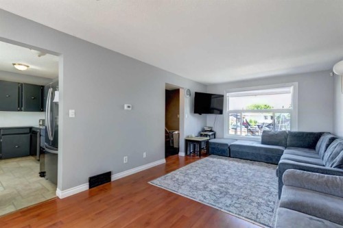 131 Dovertree Place Se, Calgary, AB 