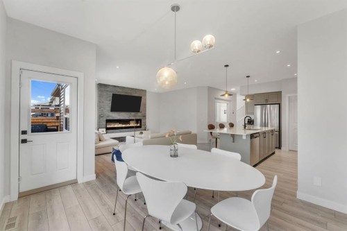 720 Midtown Drive Sw, Airdrie, AB 