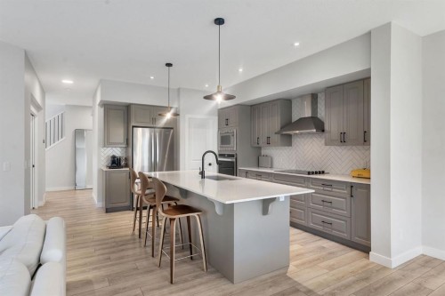 720 Midtown Drive Sw, Airdrie, AB 