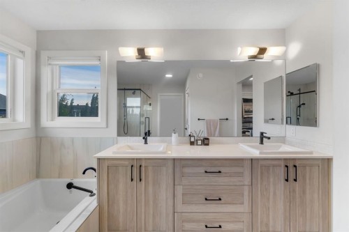 720 Midtown Drive Sw, Airdrie, AB 
