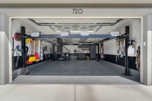 720 Midtown Drive Sw, Airdrie, AB 