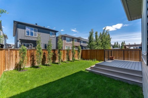 720 Midtown Drive Sw, Airdrie, AB 