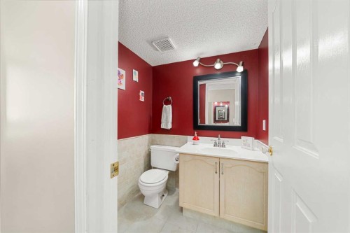 233 Coverdale Road Ne, Calgary, AB 