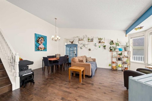233 Coverdale Road Ne, Calgary, AB 