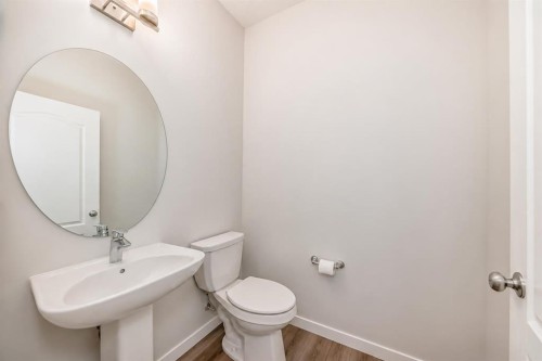 535 Seton Circle Se, Calgary, AB 