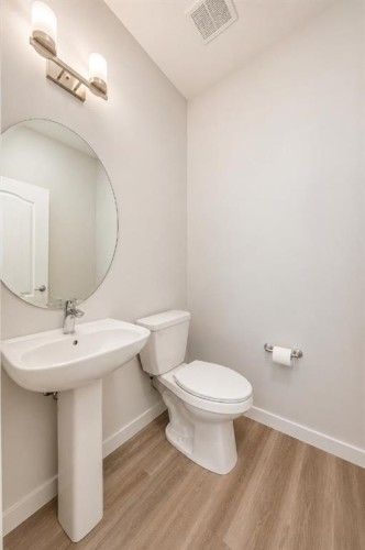 535 Seton Circle Se, Calgary, AB 