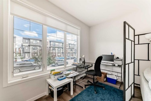 535 Seton Circle Se, Calgary, AB 