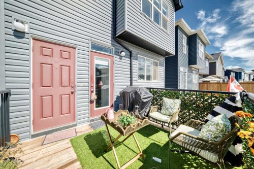 535 Seton Circle Se, Calgary, AB 