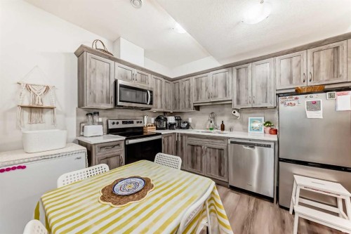 535 Seton Circle Se, Calgary, AB 